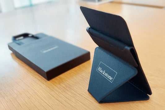 Top-5-tips-in-choosing-the-best-corporate-gift-in-2024-for-the-banking-and-finance-industry