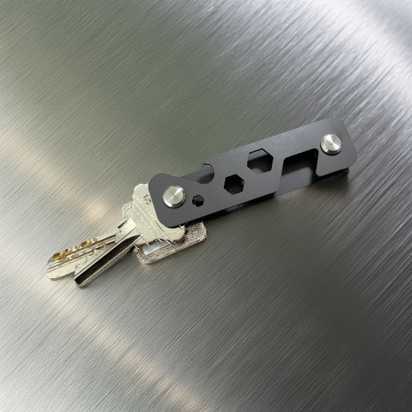 Serapid Key Organizer cum Multi-function tool_back